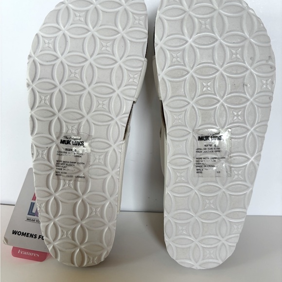 MukLuks Tanner Terra Turf Sandal — Womens - Picture 3 of 3